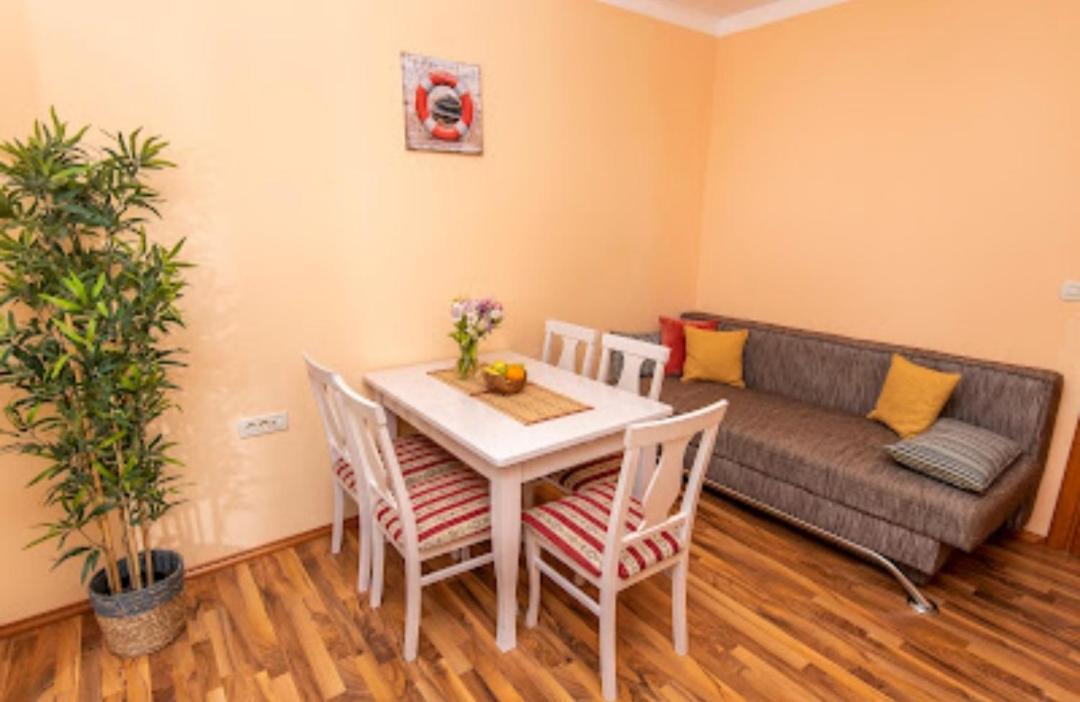 Apartmani Dubrava Podstrana Ngoại thất bức ảnh