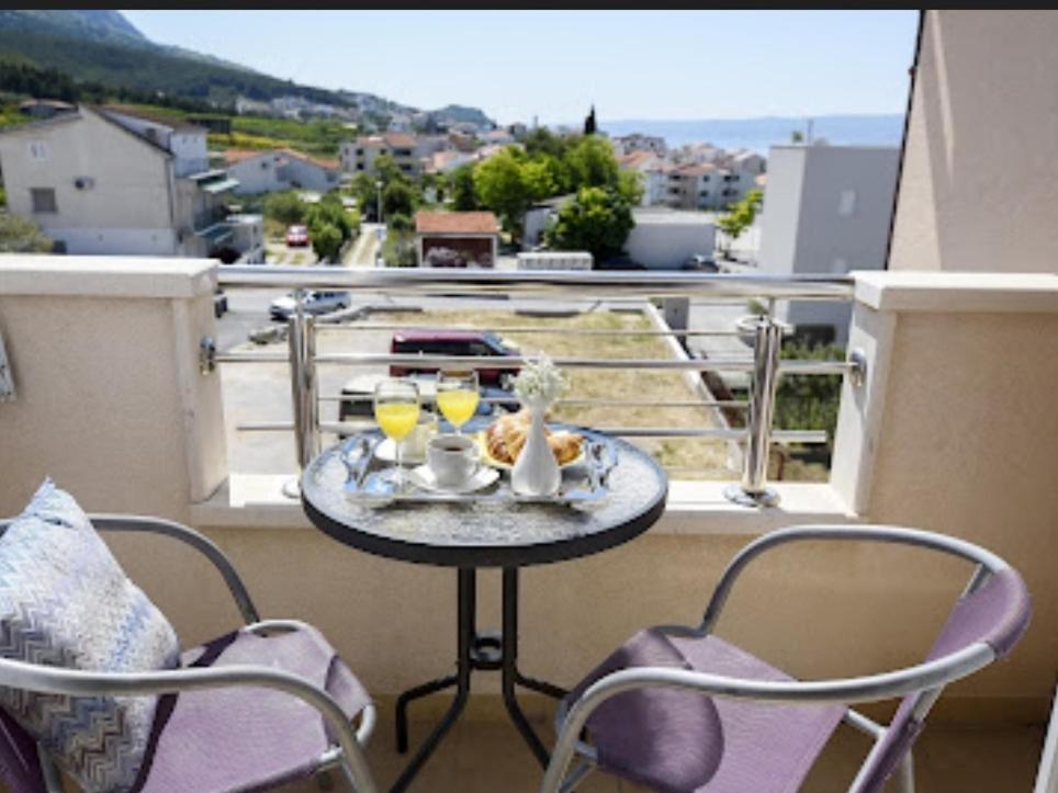 Apartmani Dubrava Podstrana Ngoại thất bức ảnh