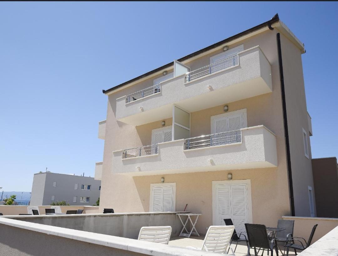 Apartmani Dubrava Podstrana Ngoại thất bức ảnh